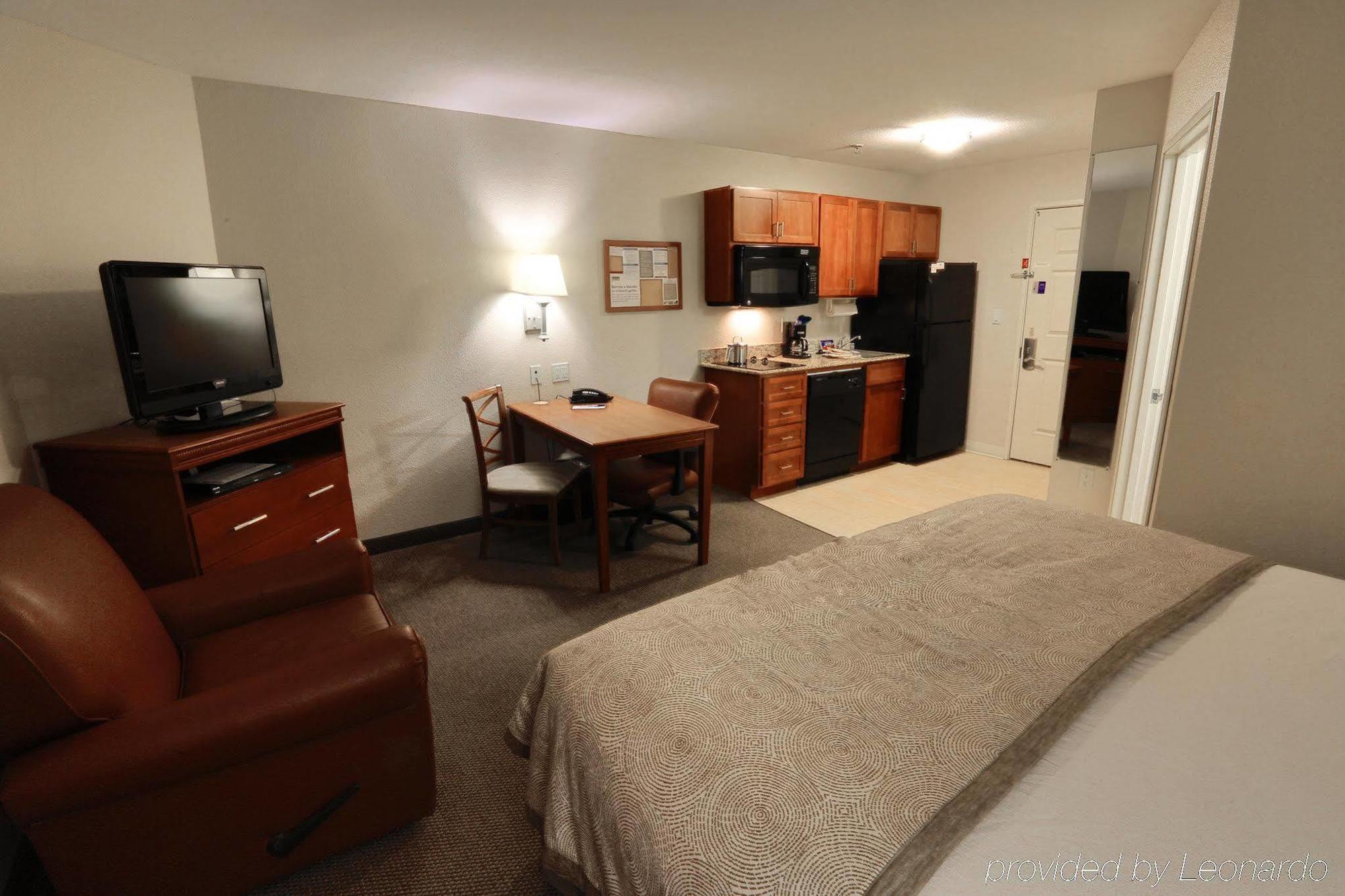 Candlewood Suites Plano East By Ihg Екстер'єр фото